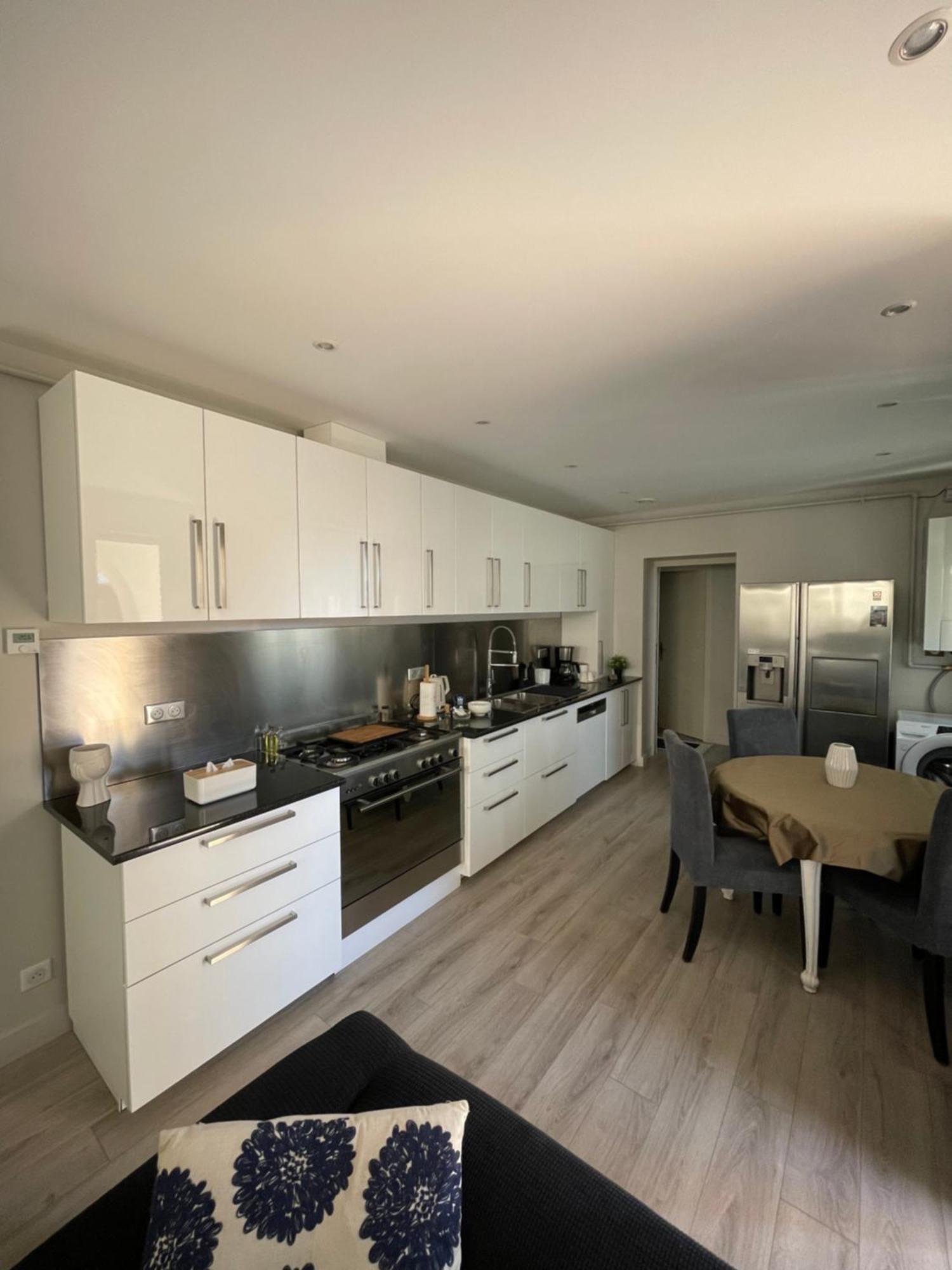 Apartment 1 Confort&Modern Arad Extérieur photo