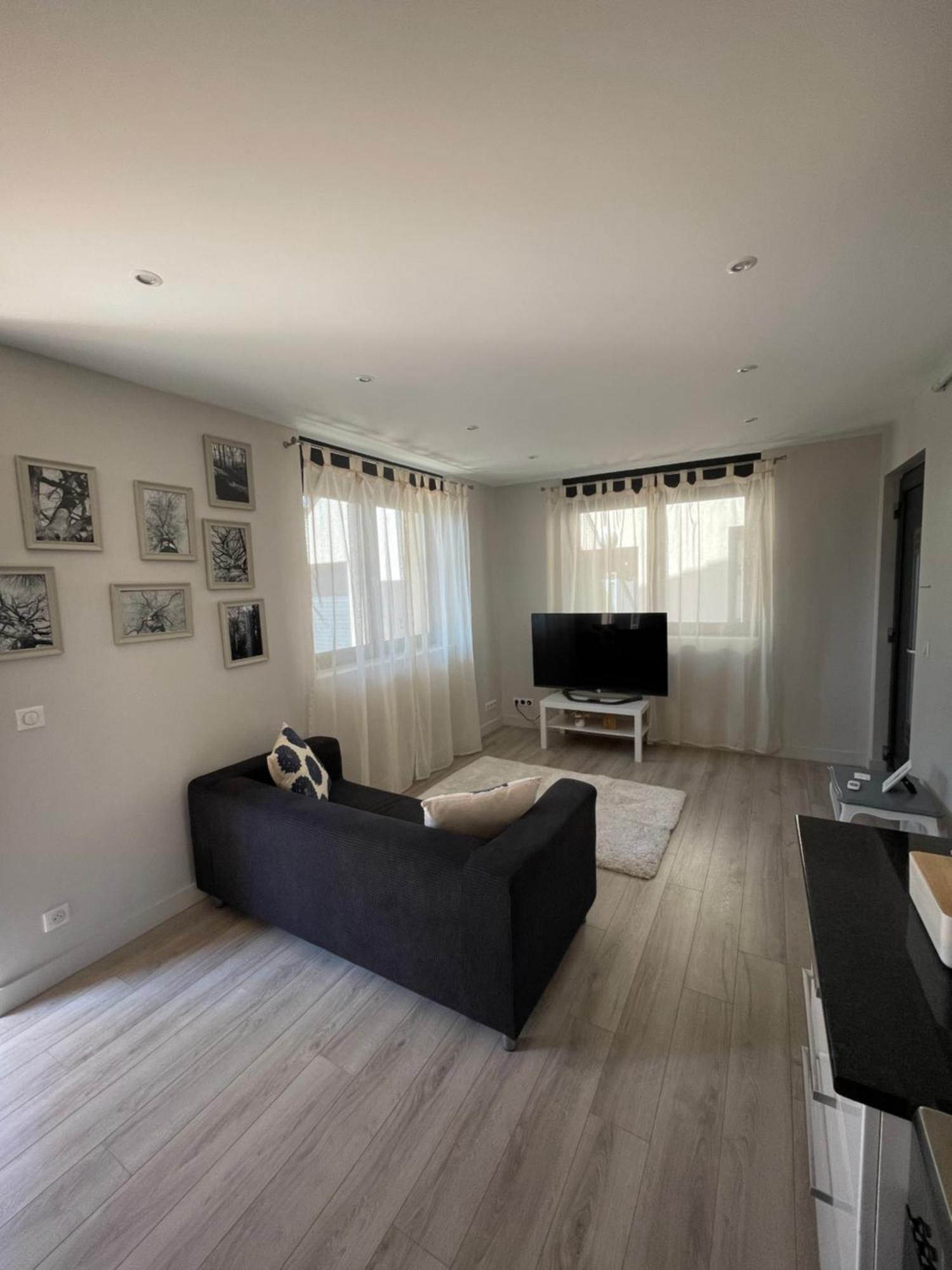 Apartment 1 Confort&Modern Arad Extérieur photo